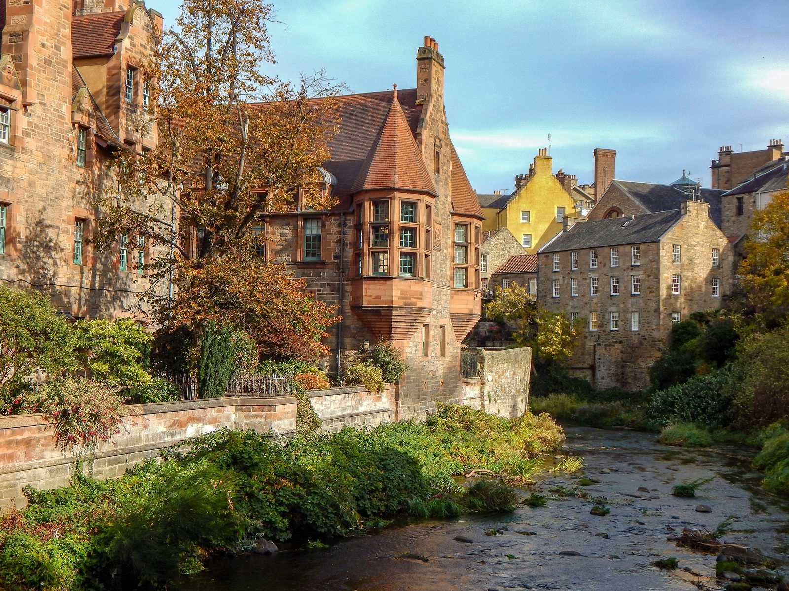Dean Village et la Water of Leith à Édimbourg